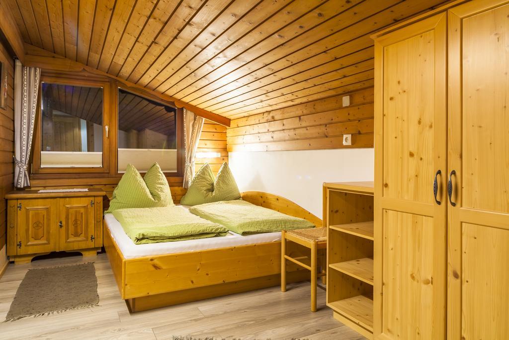 Biobauernhof Kleinummerstall ミッタージル エクステリア 写真